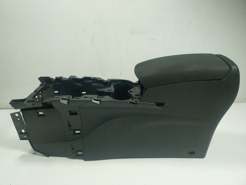 Recambio de apoyabrazos central para renault kadjar (ha_, hl_) 1.5 dci 110 (hla3) referencia OEM IAM 969209757R  