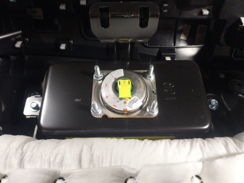 Recambio de salpicadero para hyundai kona (os, ose, osi) 1.6 gdi hybrid referencia OEM IAM   