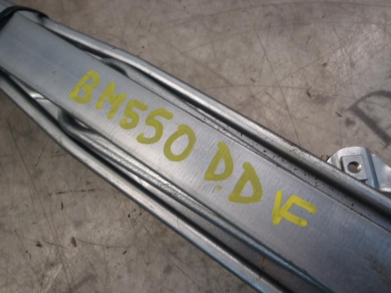 Recambio de elevalunas delantero derecho para toyota yaris (ksp9/scp9/nlp9) blue referencia OEM IAM 698100D131  