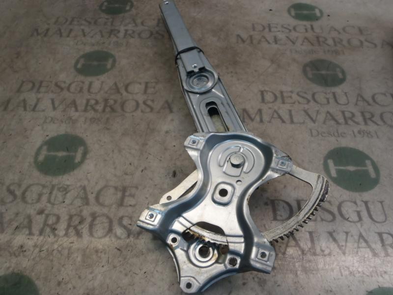 Recambio de elevalunas delantero derecho para toyota yaris (ksp9/scp9/nlp9) blue referencia OEM IAM 698100D131  