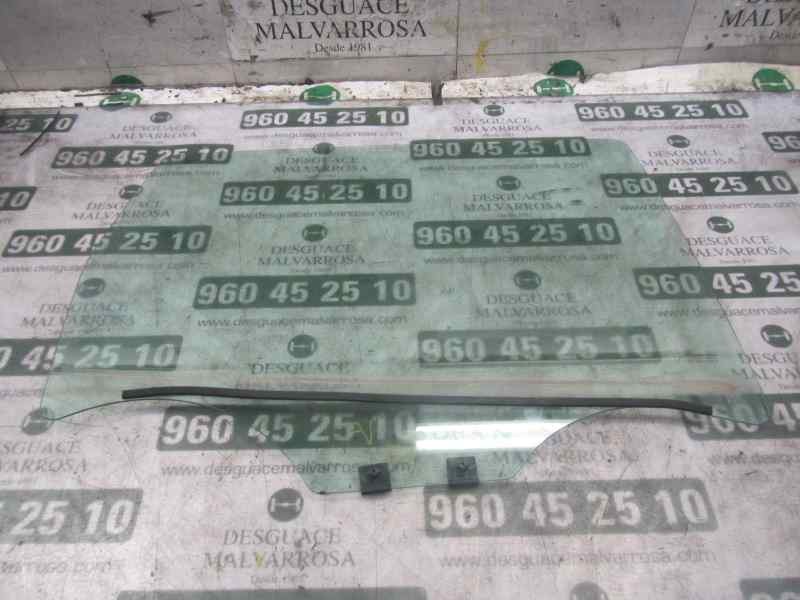 Recambio de cristal puerta trasero izquierdo para dacia lodgy 1.5 dci diesel fap cat referencia OEM IAM 823019181R  