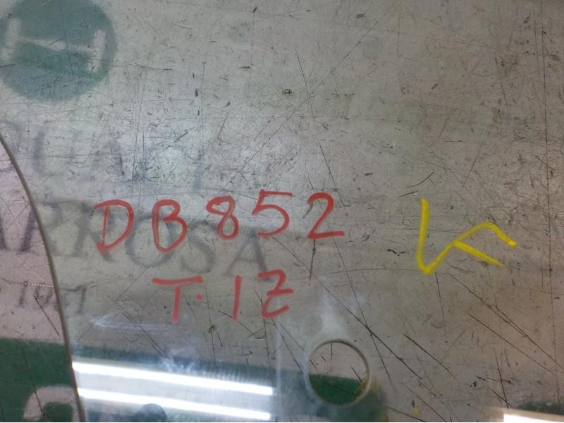 Recambio de cristal puerta trasero izquierdo para opel corsa e edition referencia OEM IAM 13188526  