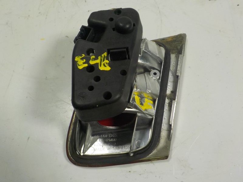 Recambio de piloto trasero izquierdo interior para bmw serie 3 berlina (e46) 320d referencia OEM IAM   