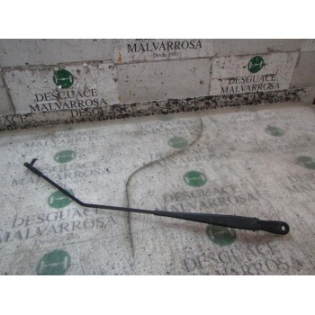 BRAZO LIMPIA DELANTERO DERECHO 