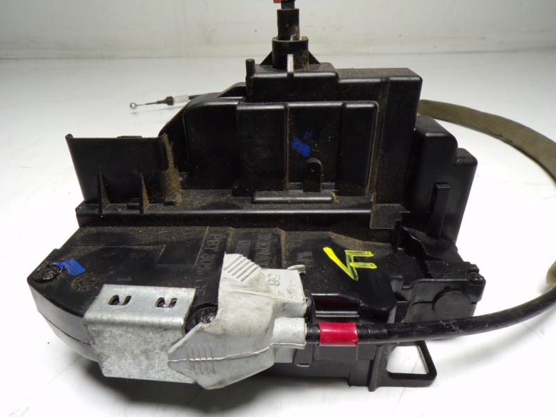 Recambio de cerradura puerta trasera izquierda para nissan qashqai (j11) 1.2 16v cat referencia OEM IAM 825014EA2A  