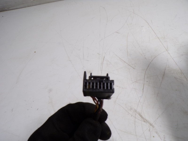 Recambio de espejo derecho para skoda yeti 1.2 tsi referencia OEM IAM 5L1857508AA9B9 5L0857934 