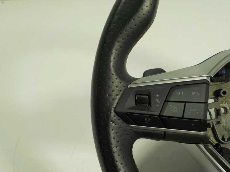 Recambio de volante para seat arona (kj7, kjp) 1.0 tsi referencia OEM IAM 6F0419091HWVY 6Q0419091E 