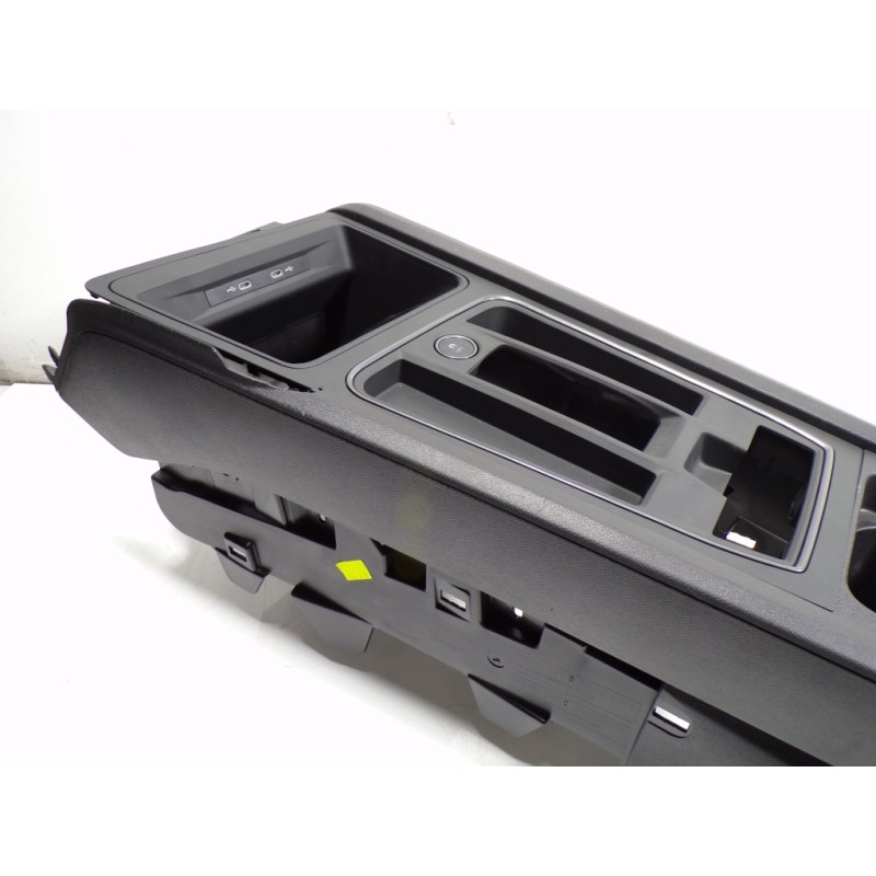 Recambio de apoyabrazos central para cupra leon sportstourer (kl8) vz 2.0 tsi 4drive referencia OEM IAM 5FA864207C38M 5FB863241B