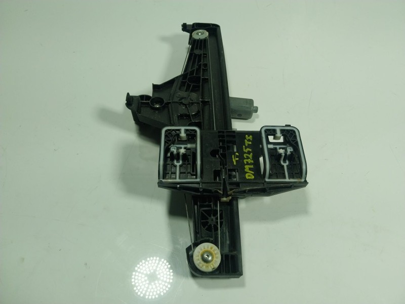 Recambio de elevalunas trasero izquierdo para peugeot 208 (p2) 1.2 puretech referencia OEM IAM 9829045980 9829045980 