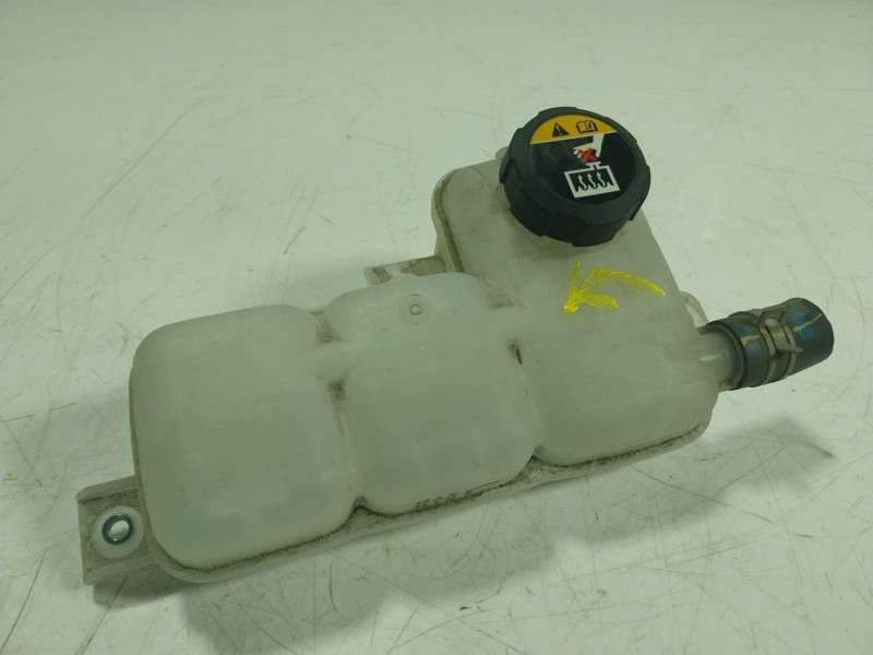 Recambio de deposito expansion para kia niro concept referencia OEM IAM 25430G2800 25430G2800 