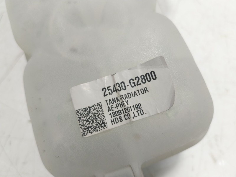 Recambio de deposito expansion para kia niro concept referencia OEM IAM 25430G2800 25430G2800 