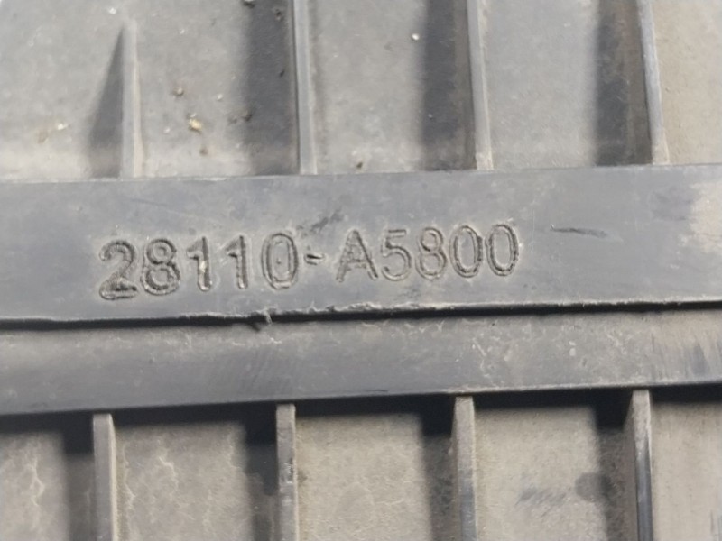 Recambio de filtro aire para kia pro cee´d (jd) 1.6 crdi 128 referencia OEM IAM 28110A5800 28110A5800 