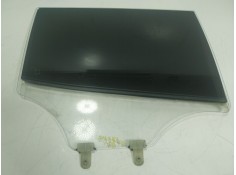 Recambio de cristal puerta trasero derecho para kia stonic (ybcuv) 1.6 crdi cat referencia OEM IAM 83420H8400  