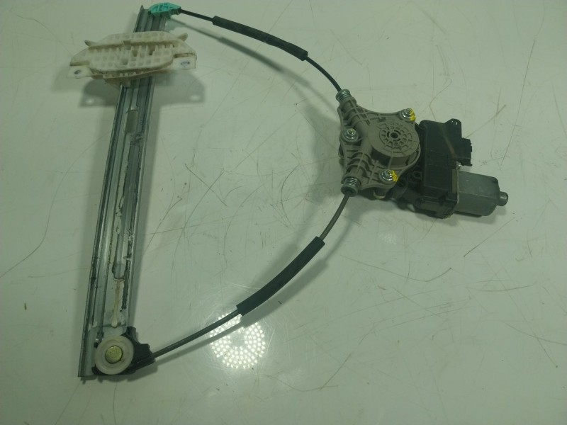 Recambio de elevalunas delantero izquierdo para kia stonic (ybcuv) 1.6 crdi cat referencia OEM IAM 82450H8010 82450H8010 