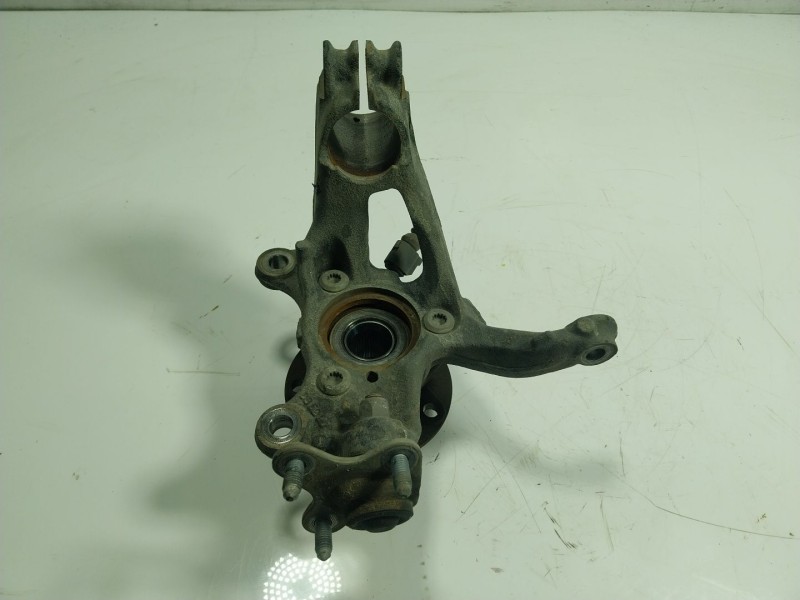 Recambio de mangueta delantera derecha para volkswagen golf viii (cd1) 2.0 tdi referencia OEM IAM 5Q0407256R  