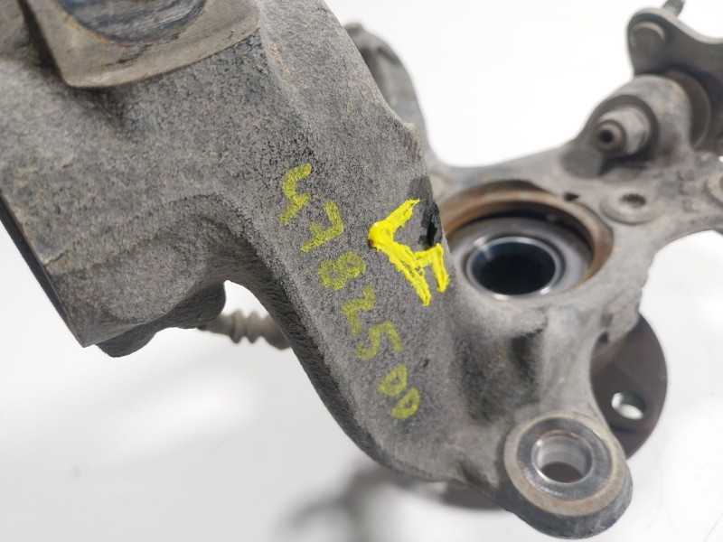 Recambio de mangueta delantera derecha para volkswagen golf viii (cd1) 2.0 tdi referencia OEM IAM 5Q0407256R  