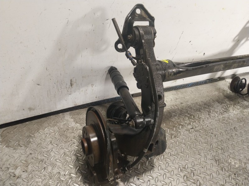 Recambio de puente trasero para opel astra h berlina 1.7 16v cdti referencia OEM IAM   