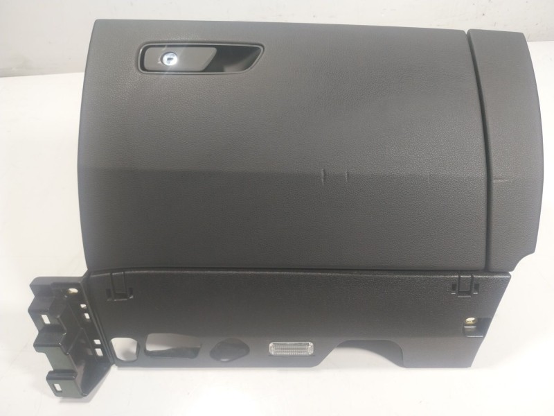 Recambio de guantera para audi q7 4mg 3.0 v6 24v tdi referencia OEM IAM 4M8857035K24A 4M0857035K 