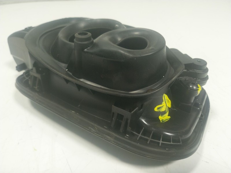 Recambio de tapa combustible para audi q7 4mg 3.0 v6 24v tdi referencia OEM IAM 4M0809907BGRU 4M0809906 