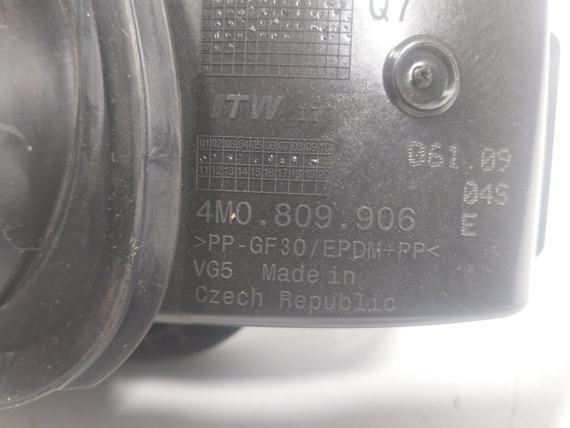 Recambio de tapa combustible para audi q7 4mg 3.0 v6 24v tdi referencia OEM IAM 4M0809907BGRU 4M0809906 