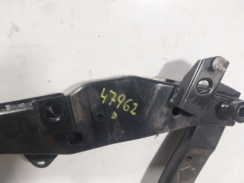 Recambio de puente delantero para dacia duster (hs_) 1.5 dci (hsaj) referencia OEM IAM 544018731R  