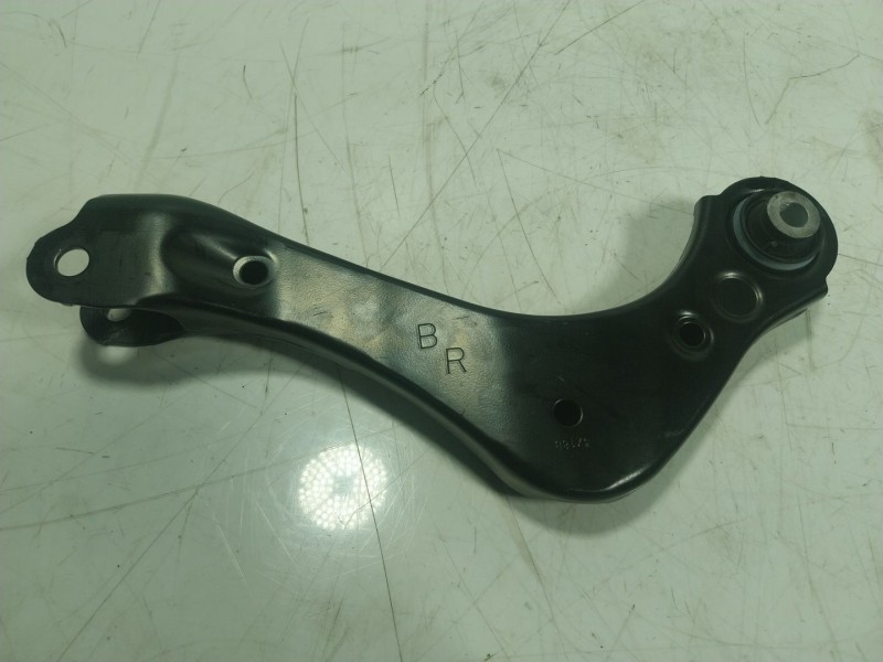 Recambio de brazo suspension superior trasero derecho para toyota rav 4 v (_a5_, _h5_) 2.5 hybrid (axap54) referencia OEM IAM   