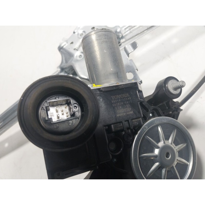 Recambio de elevalunas trasero derecho para toyota rav 4 v (_a5_, _h5_) 2.5 hybrid (axap54) referencia OEM IAM  8571012540 