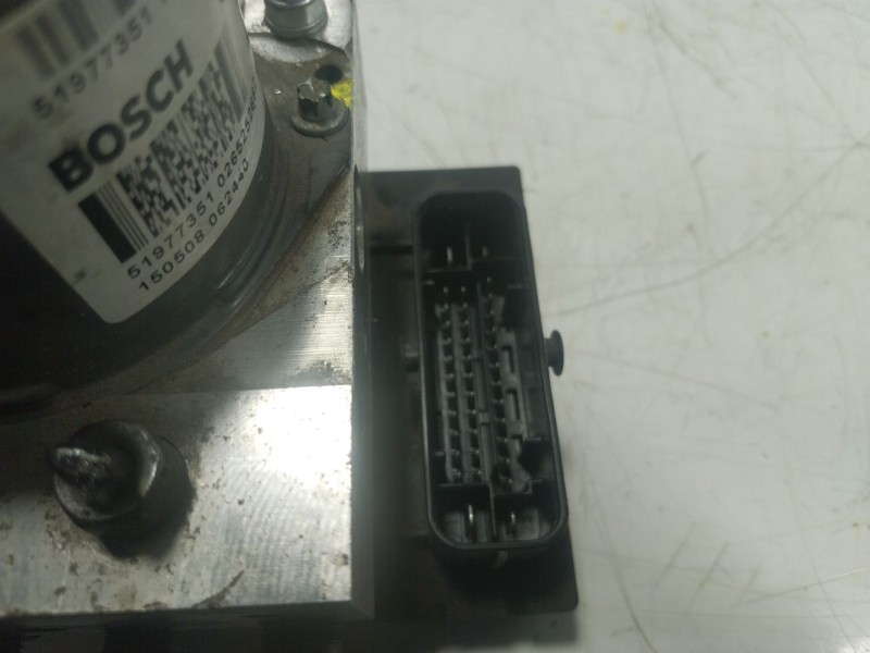 Recambio de abs para ford ka (ru8) 1.2 referencia OEM IAM 1903143 0265252682 