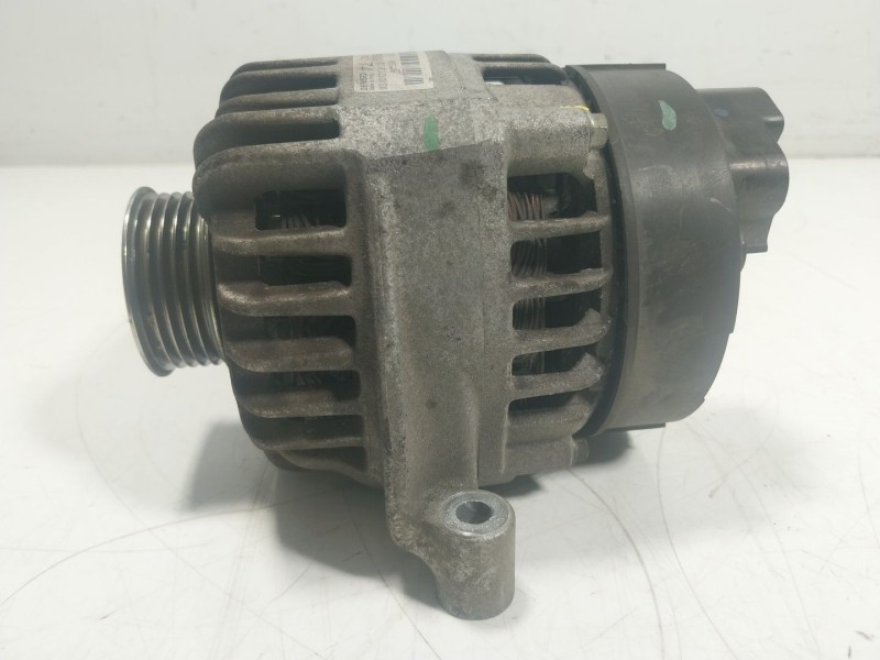 Recambio de alternador para ford ka (ru8) 1.2 referencia OEM IAM 1719539 51859041 