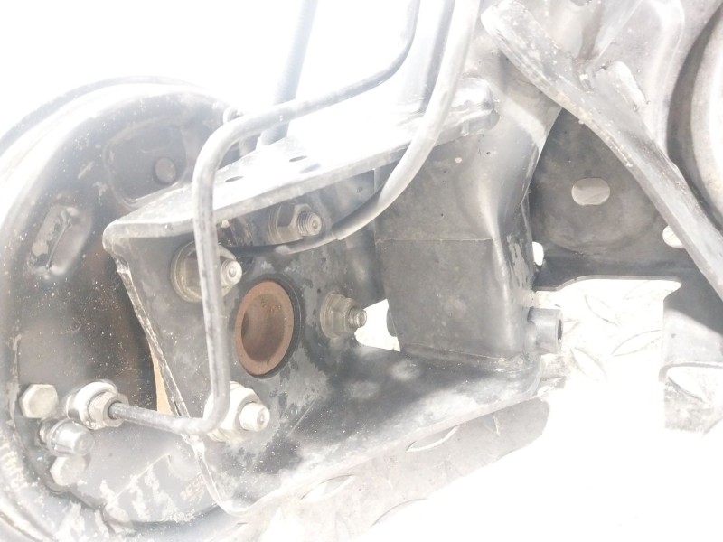 Recambio de puente trasero para ford ka (ru8) 1.2 referencia OEM IAM 1540260  