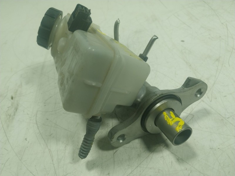 Recambio de bomba freno para renault captur i (j5_, h5_) 0.9 tce 90 referencia OEM IAM 460119686R  