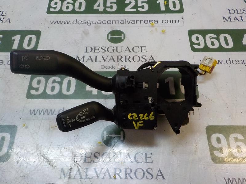 Recambio de mando intermitentes para audi a4 berlina (8e) 1.9 tdi referencia OEM IAM 4E0953521B4PK 4E0953521 