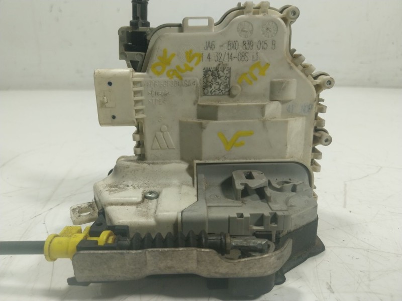 Recambio de cerradura puerta trasera izquierda para audi a1 (8x) 1.6 tdi referencia OEM IAM  8X0839015B 