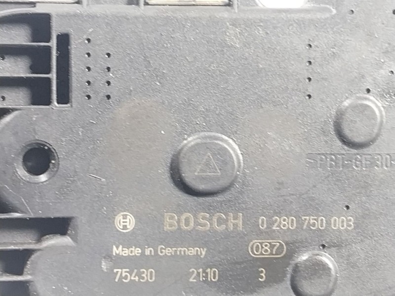 Recambio de caja mariposa para maserati levante 3.0 v6 twinturbo cat referencia OEM IAM  754302110 