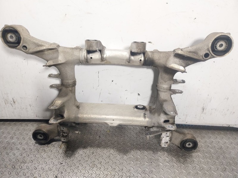 Recambio de puente trasero para bmw 5 (f10) 520 d referencia OEM IAM 33316798545  