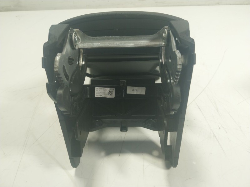 Recambio de apoyabrazos central para volkswagen t-cross 1.0 tsi referencia OEM IAM  2GM864207A 