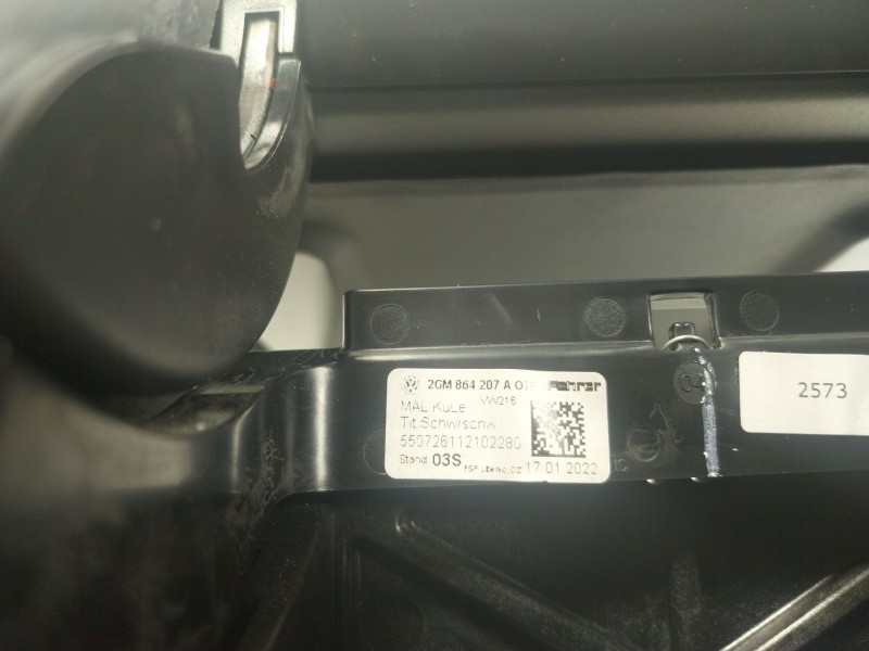 Recambio de apoyabrazos central para volkswagen t-cross 1.0 tsi referencia OEM IAM  2GM864207A 