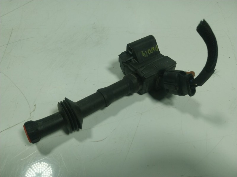 Recambio de bobina para opel corsa f (p2jo) 1.2 (68) referencia OEM IAM  9808653680 