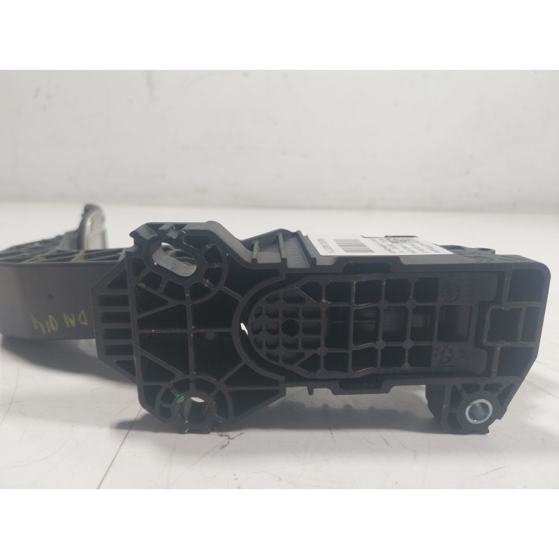 Recambio de potenciometro pedal para opel corsa f (p2jo) 1.2 (68) referencia OEM IAM  9827704480 