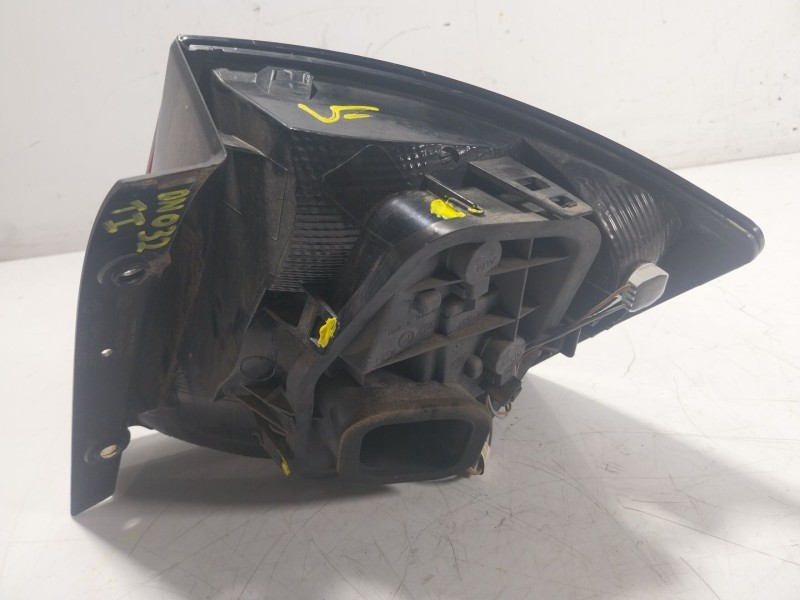 Recambio de piloto trasero izquierdo para skoda fabia iii (nj3) 1.0 referencia OEM IAM 6V6945111 6V6945095 