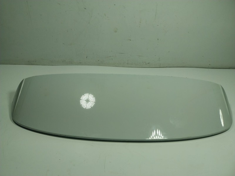 Recambio de aleron trasero para cupra leon sportstourer (kl8) 1.4 tsi phev referencia OEM IAM 5FE827933BGRU 5FE827933 