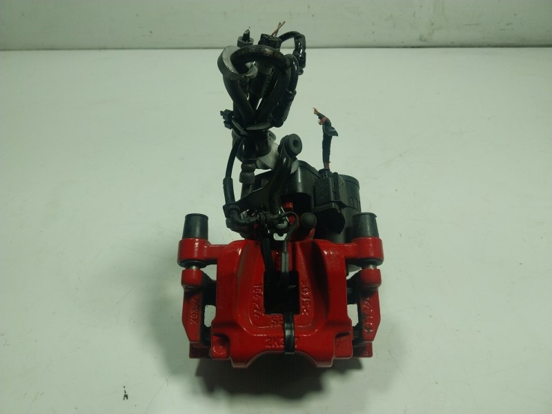 Recambio de pinza freno trasera derecha para land rover range rover evoque referencia OEM IAM LR139982 M8DM2K327 LR061382