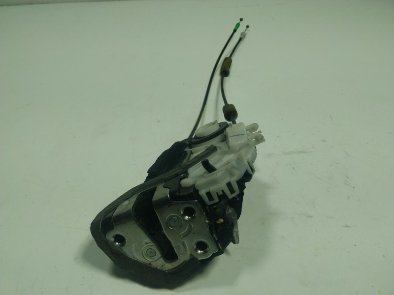 Recambio de cerradura puerta trasera izquierda para toyota prius (_w3_) 1.8 hybrid (zvw3_) referencia OEM IAM  141107 