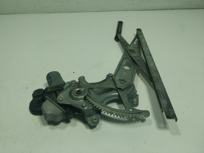 Recambio de elevalunas trasero derecho para toyota prius (_w3_) 1.8 hybrid (zvw3_) referencia OEM IAM   