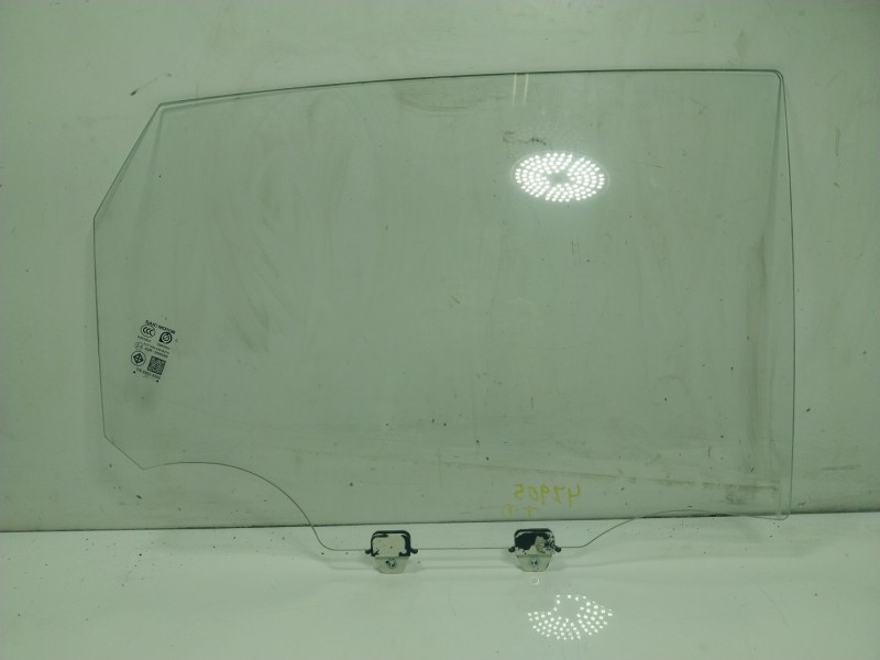 Recambio de cristal puerta trasero derecho para mg mg zs suv 1.5 vti referencia OEM IAM   