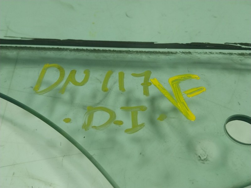 Recambio de cristal puerta delantero izquierdo para bmw 3 (f30, f80) 320 d referencia OEM IAM 51337259825  