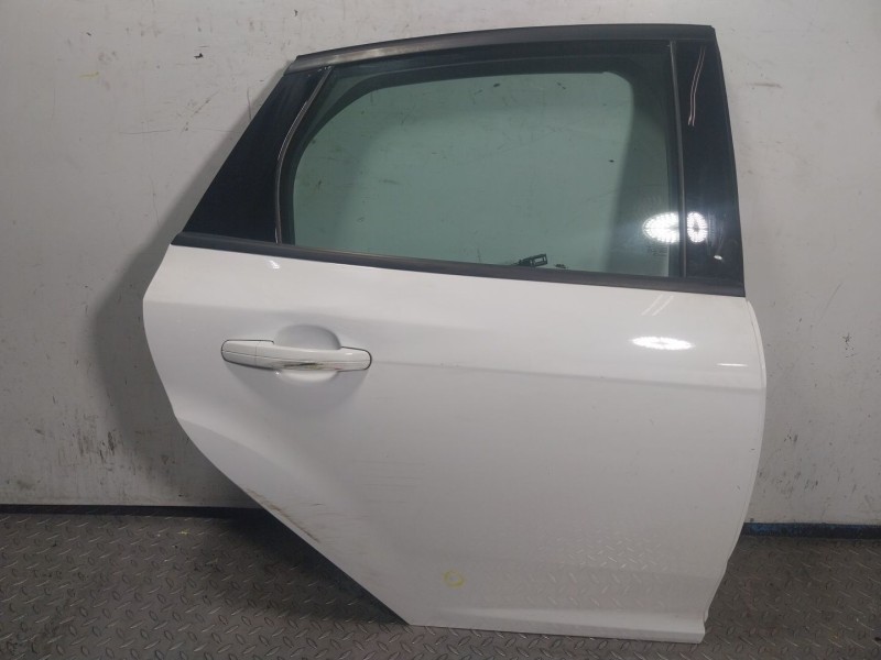 Recambio de puerta trasera derecha para ford focus iii 1.0 ecoboost referencia OEM IAM 2172759  