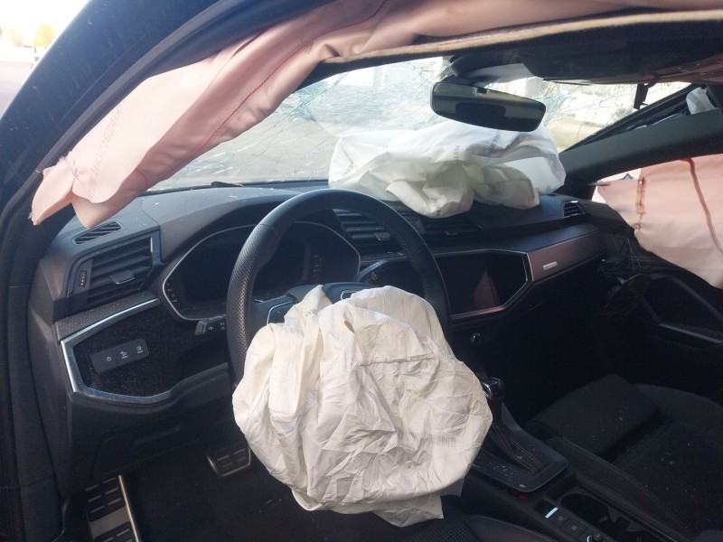 audi q3 sportback (f3n) del año 2022