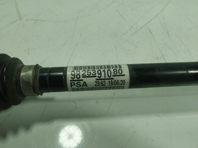 Recambio de transmision izquierda para opel corsa f (p2jo) 1.2 (68) referencia OEM IAM  9825391080 