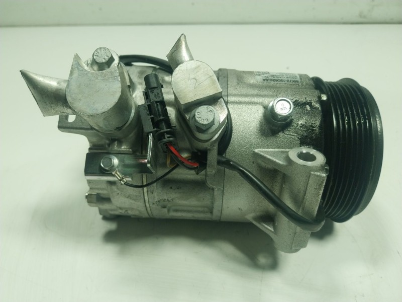 Recambio de compresor aire acondicionado para land rover range rover evoque referencia OEM IAM LR140033 MK7219D629 
